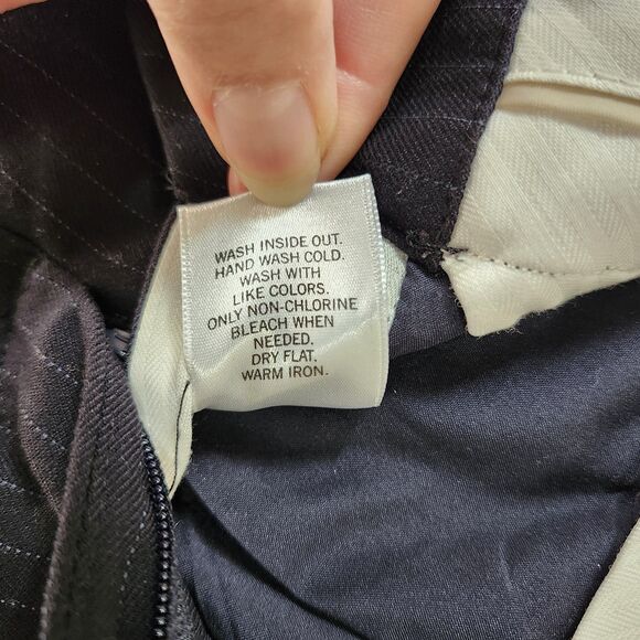 Banana Republic Martin Fit Womens Black Pin Stripe Dress Pants Size 2P Straight - Picture 7 of 14